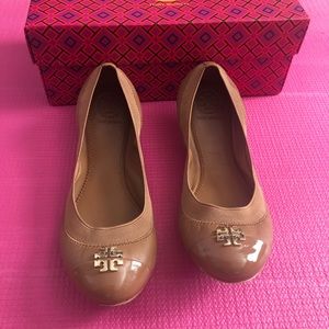 Tan Tory Burch Flats Size 7